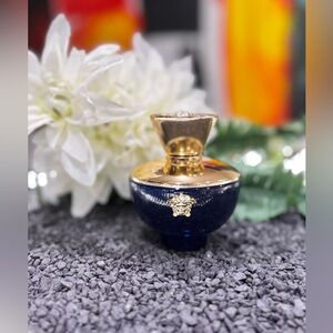 Versace Dylan Blue perfume for women | Eau De Parfum | 3.4oz 100ml